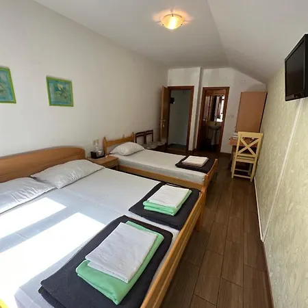 Guest house Nar