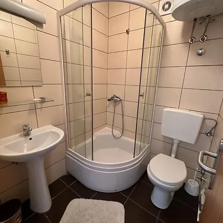 Nar Guest house