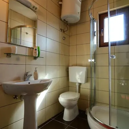 Casa de hóspedes Nar 3*