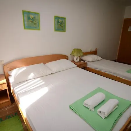 Guest house Nar